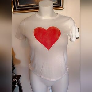 ❤️Old Navy White Tee with Red Heart ❤️